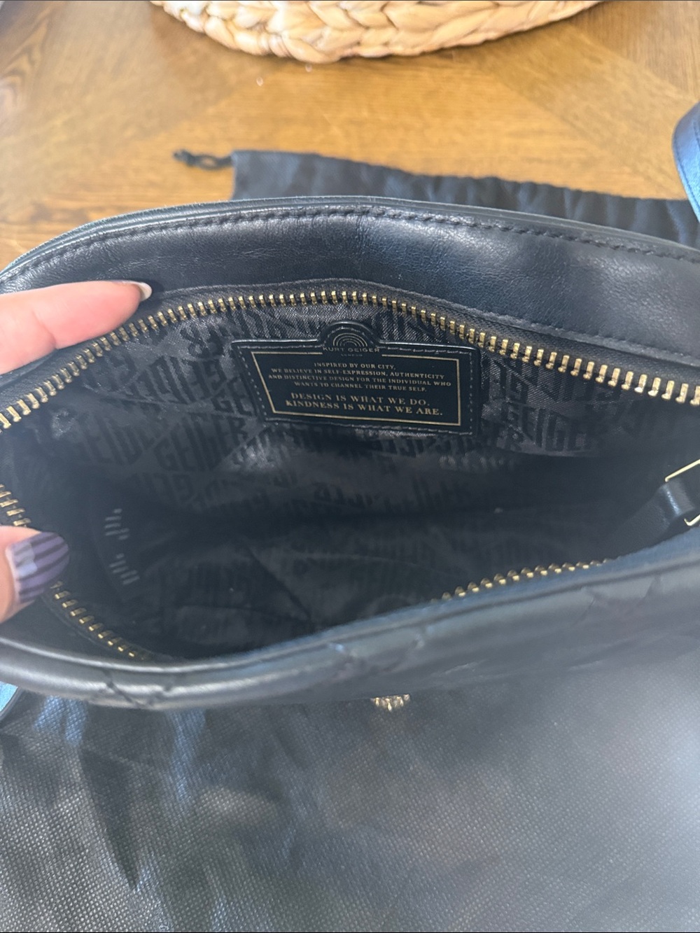 Kurt Geiger Black Quilted Crossbody with Gold Lion Accent - Picture 3 of 3